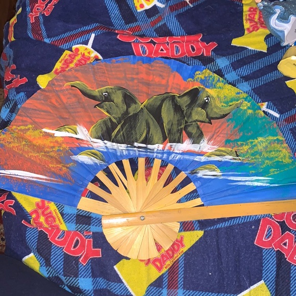 Beautiful vintage hand painted elephant fan